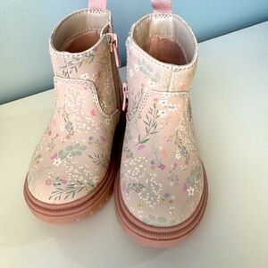 Toddler boots size 5